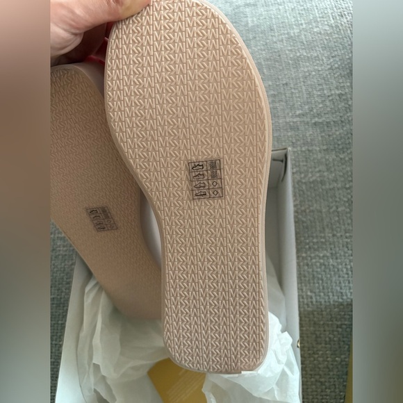 Michael Kors Glitter Chain Mesh Platform Sandals Size 9 Rose Gold - Picture 11 of 16